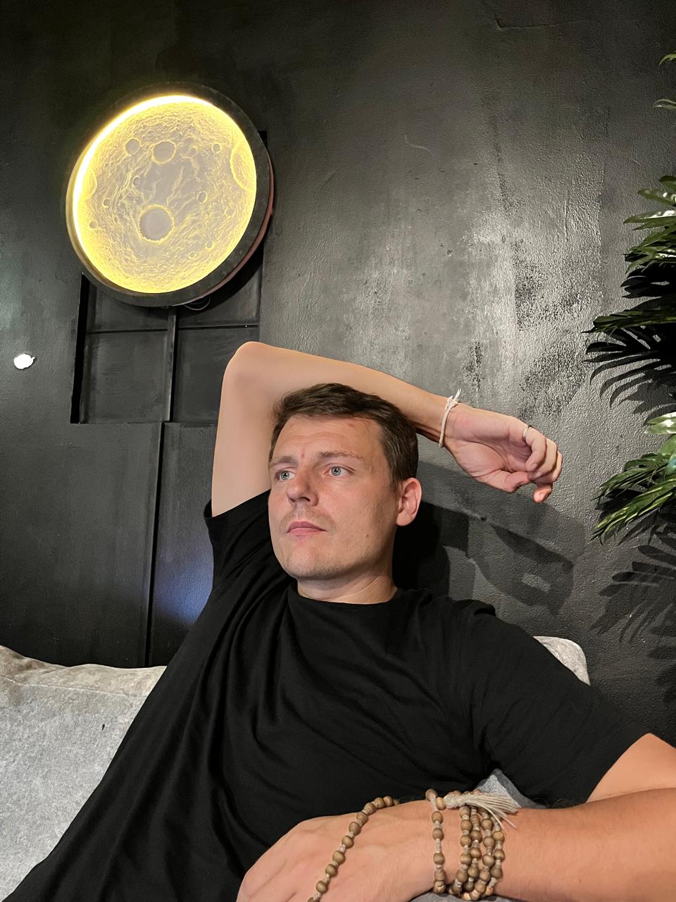 Dmitry Myroshnykov